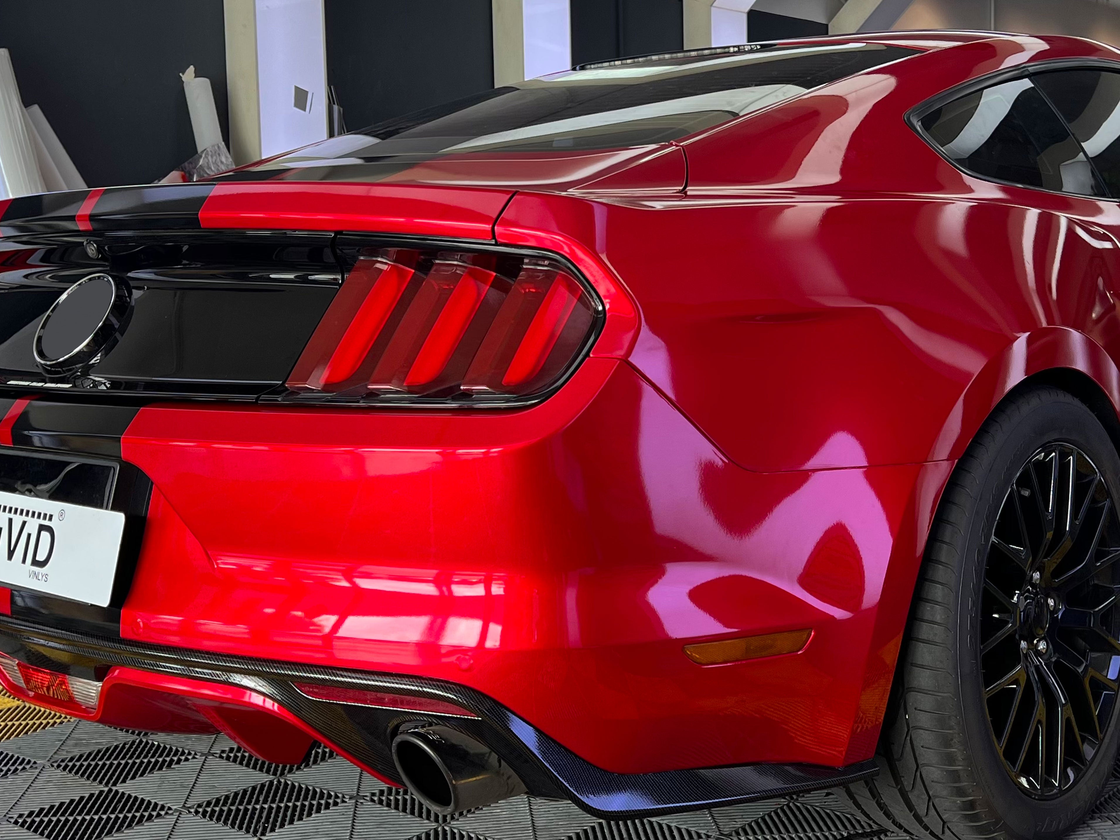 ULTRA-GLOSS® Candy Red Vinyl wrap | The VViViD Shop